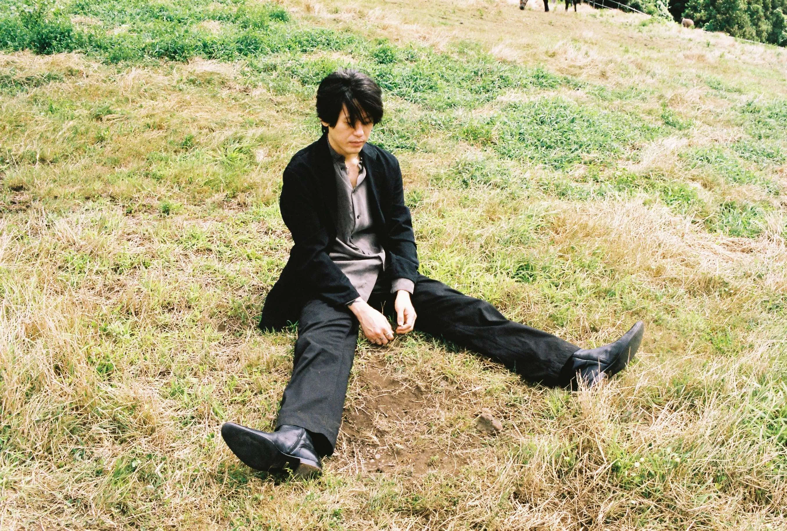 合作過RM、細野晴臣！Wonjin首張個人專輯　11首歌曲全由他包辦詞曲