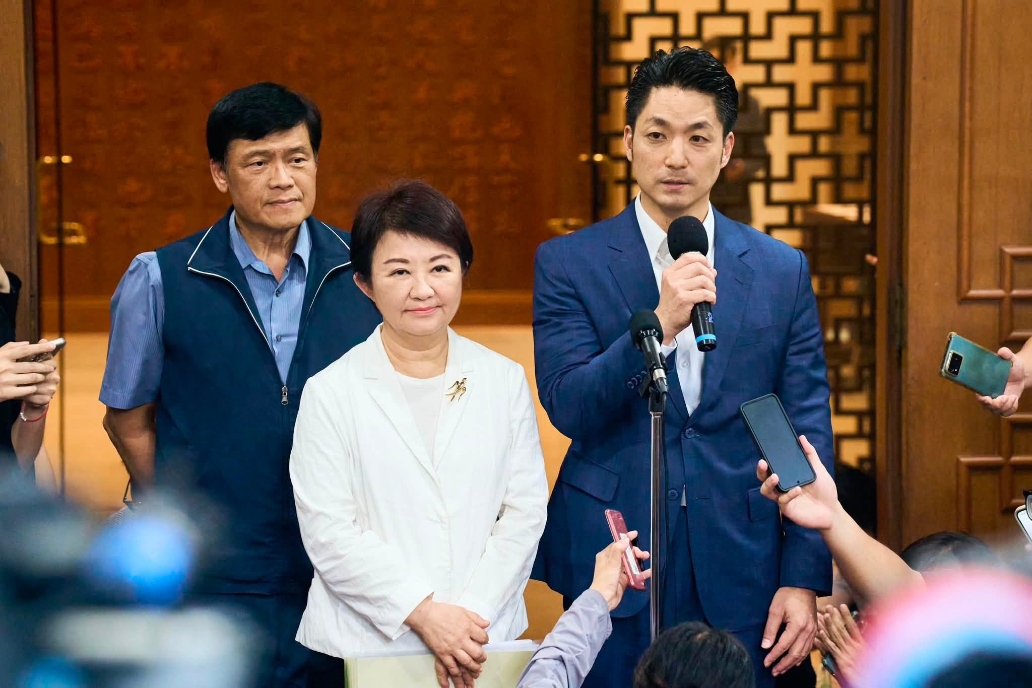 蔣萬安藉著中聯油脂「苯駢芘」超標事件,近日號召藍白支持者在7月25日上凱道抗議。(翻攝自蔣萬安臉書)