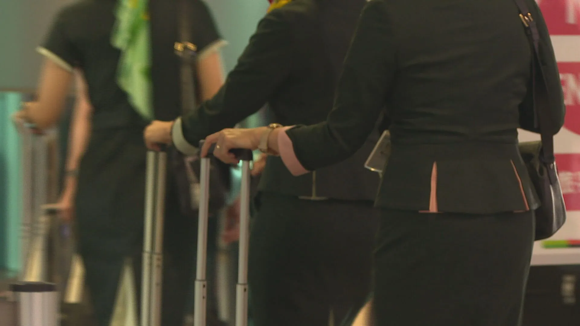 長榮航空服員生理假逾3天遭取消保障飛時　工會籲修制度、補薪資差額