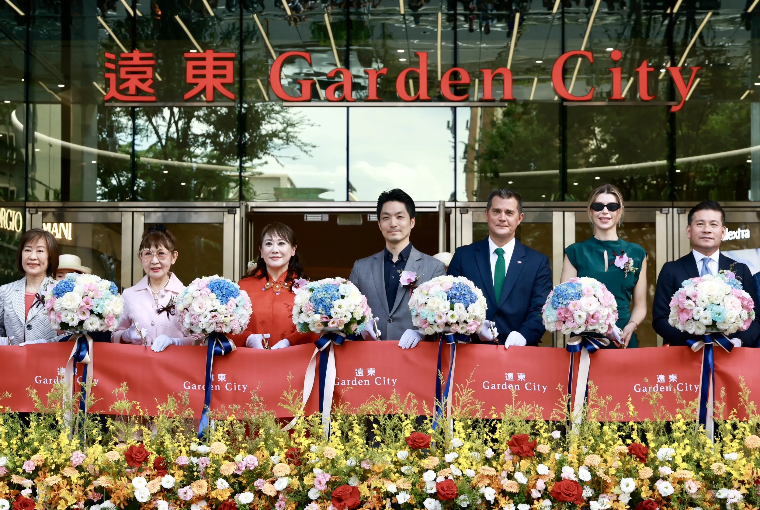 遠東 「Garden City」正式開幕 黃晴雯：試營運比預期好兩成