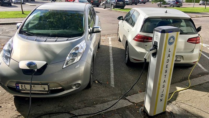 衝著全台電動車主而來　台灣大首推一個資費搞定5G上網與愛車充電