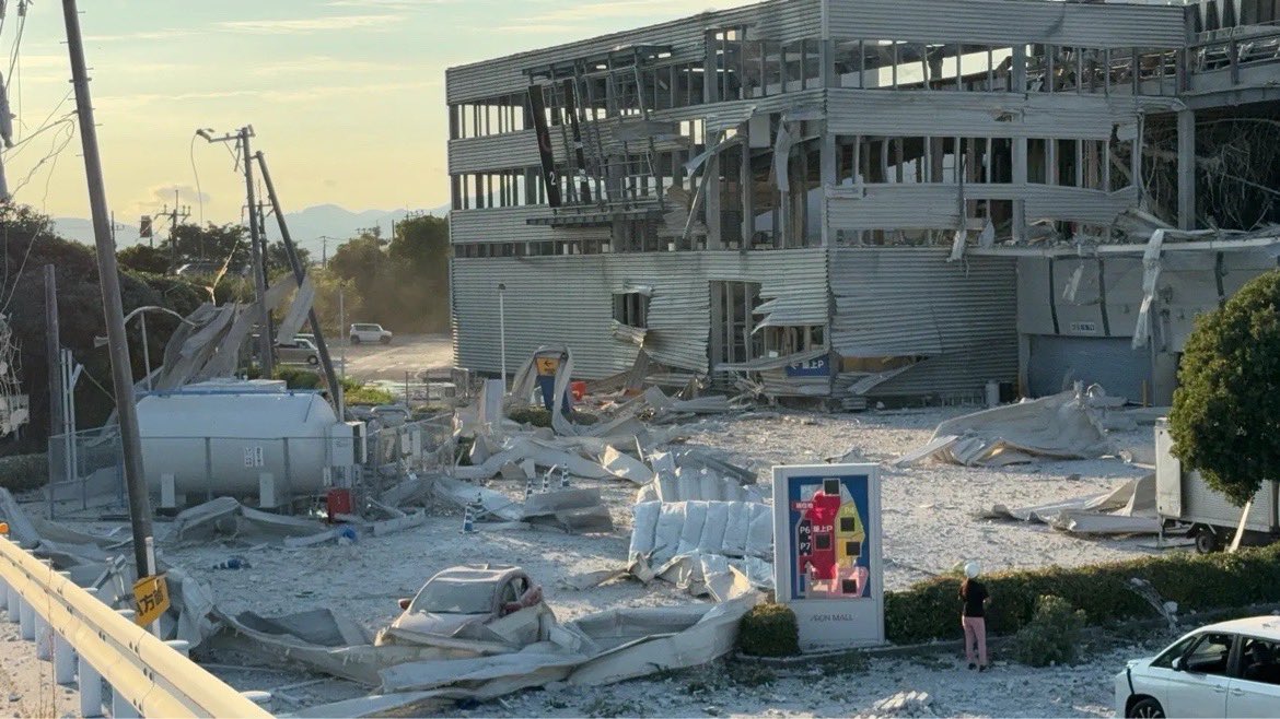熊本「AEON MALL」爆炸瞬間畫面曝光！　已知2死1命危、5人受傷
