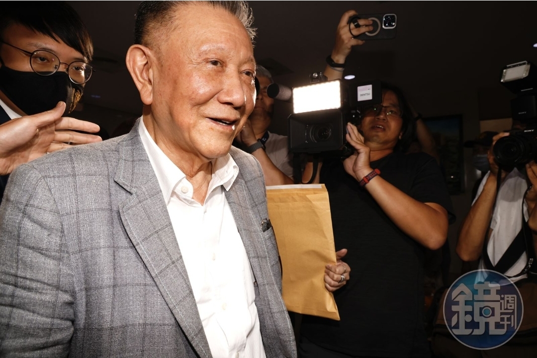 沈慶京質疑開庭講台語有用意    檢放大絕妙回台語就是國語