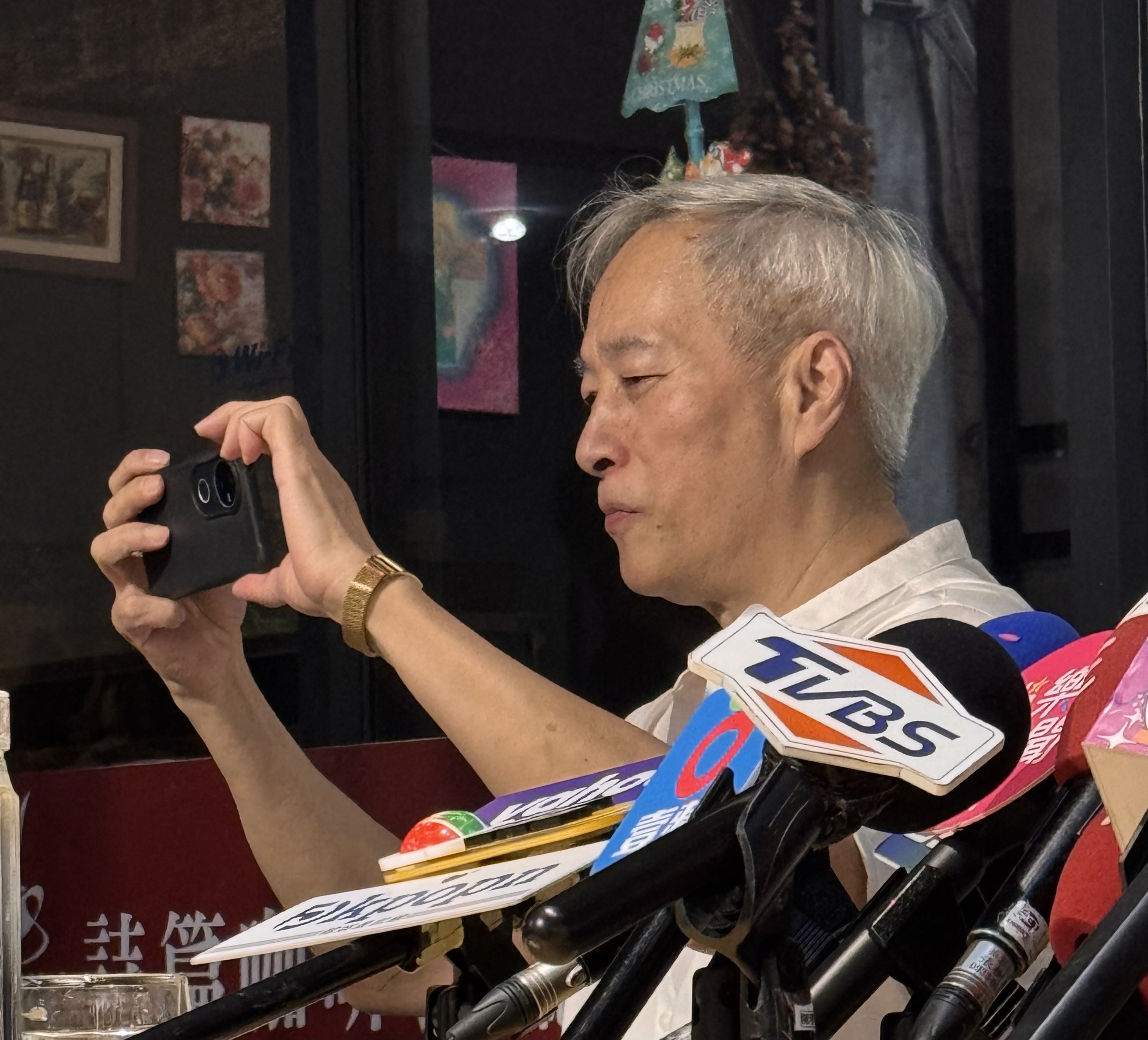 姜厚任今現身說明。