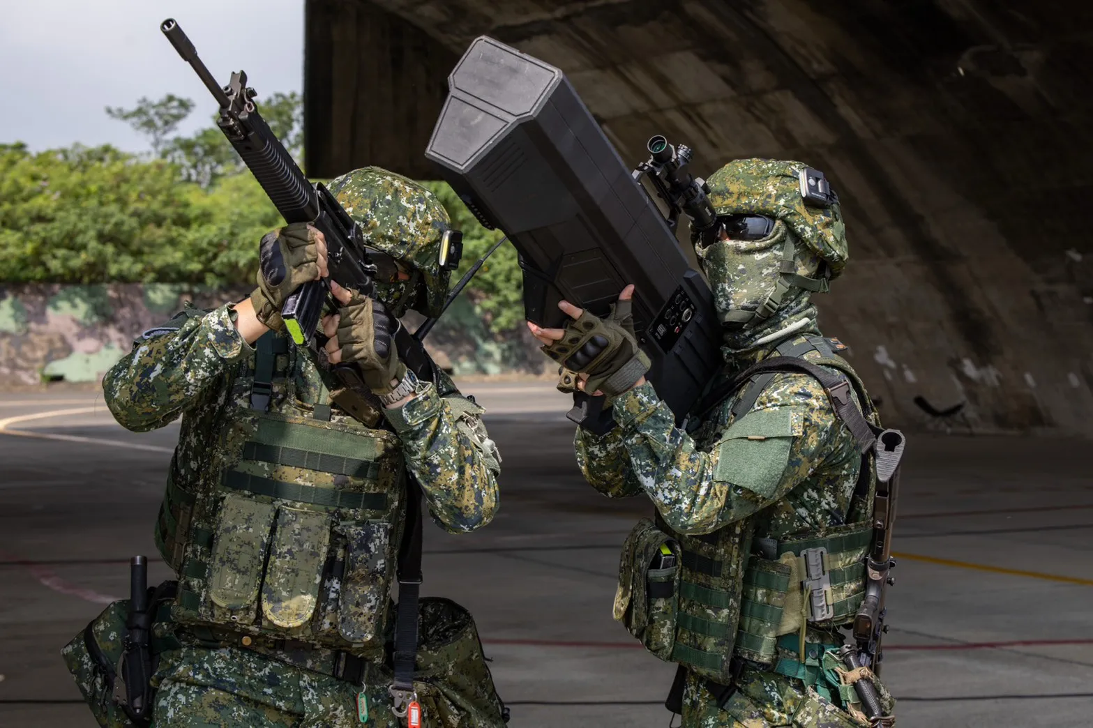 「軍傳媒」以敵為師！美國洲際彈道飛彈基地為何要買中國大疆無人機