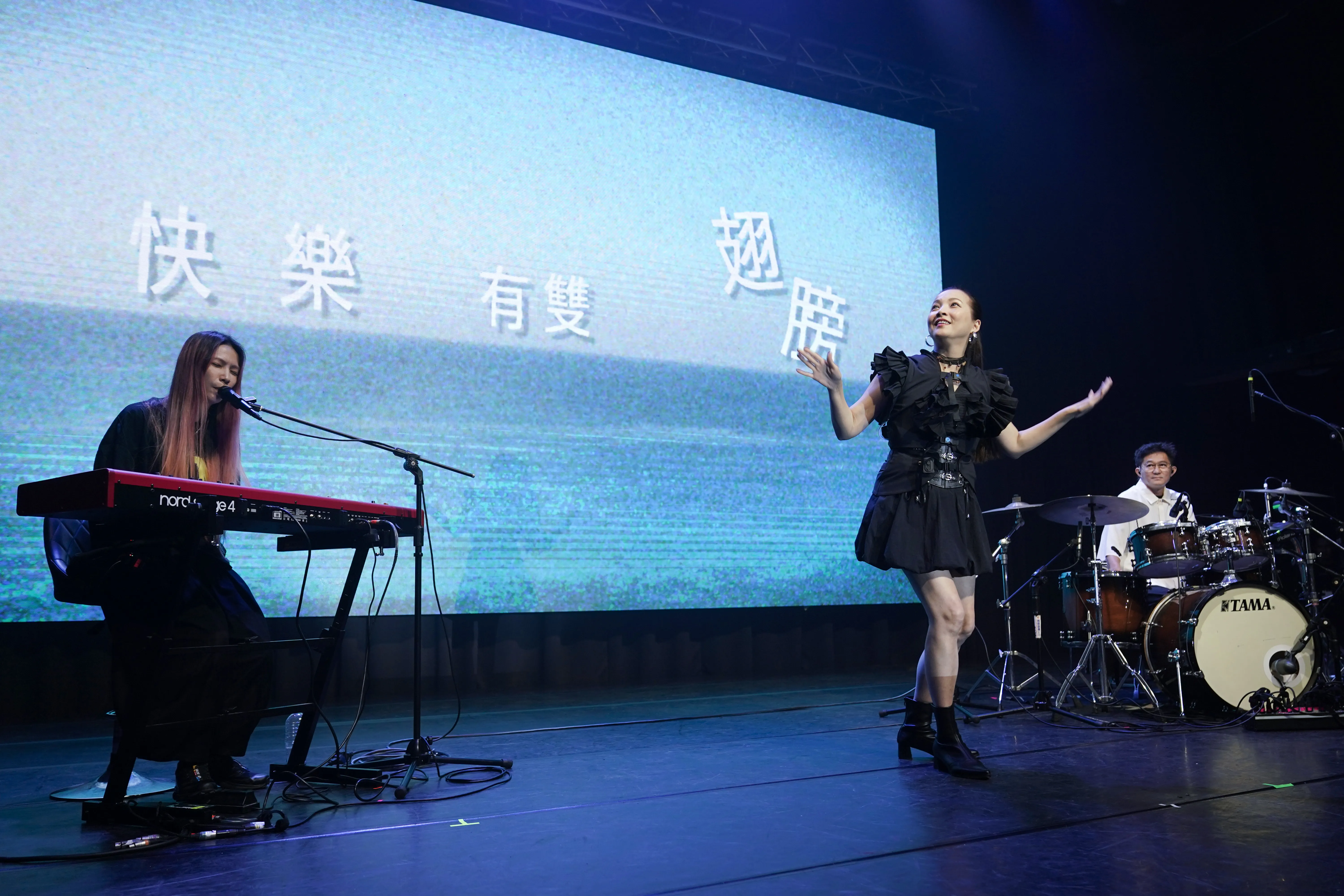 Tizzy Bac連兩年助聾聽共融　王曉書節奏感超強獲讚：根本可以當鼓手