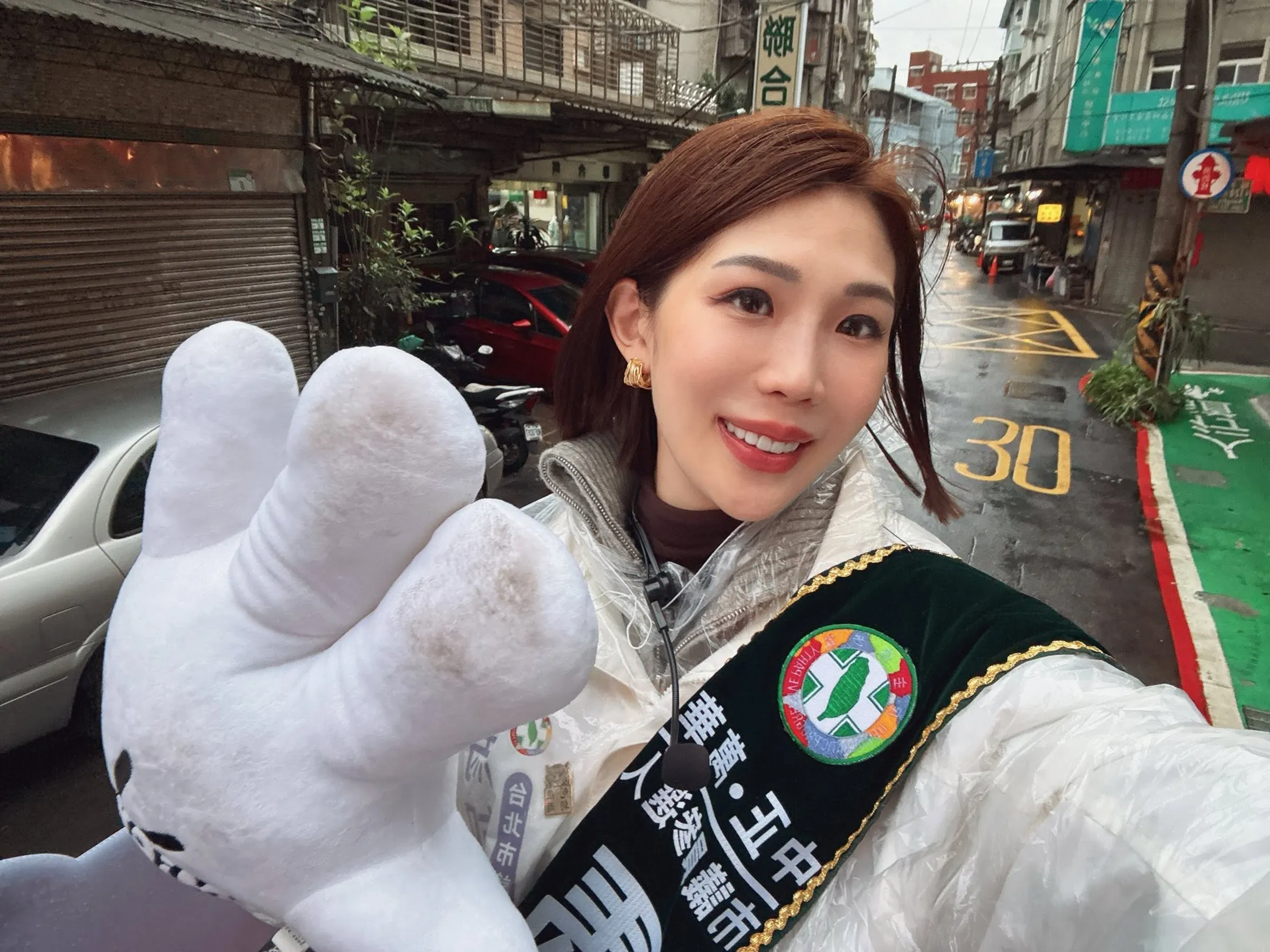 李政軒又爆統戰背景　美女刺客追問蔣萬安：認同「台北不如北京」？不要問A答B