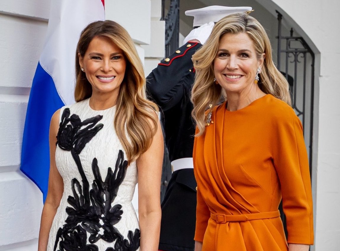 梅蘭妮亞(左)在白宮迎接荷蘭王后麥克西瑪(右)。(翻攝X@Josemn1_)