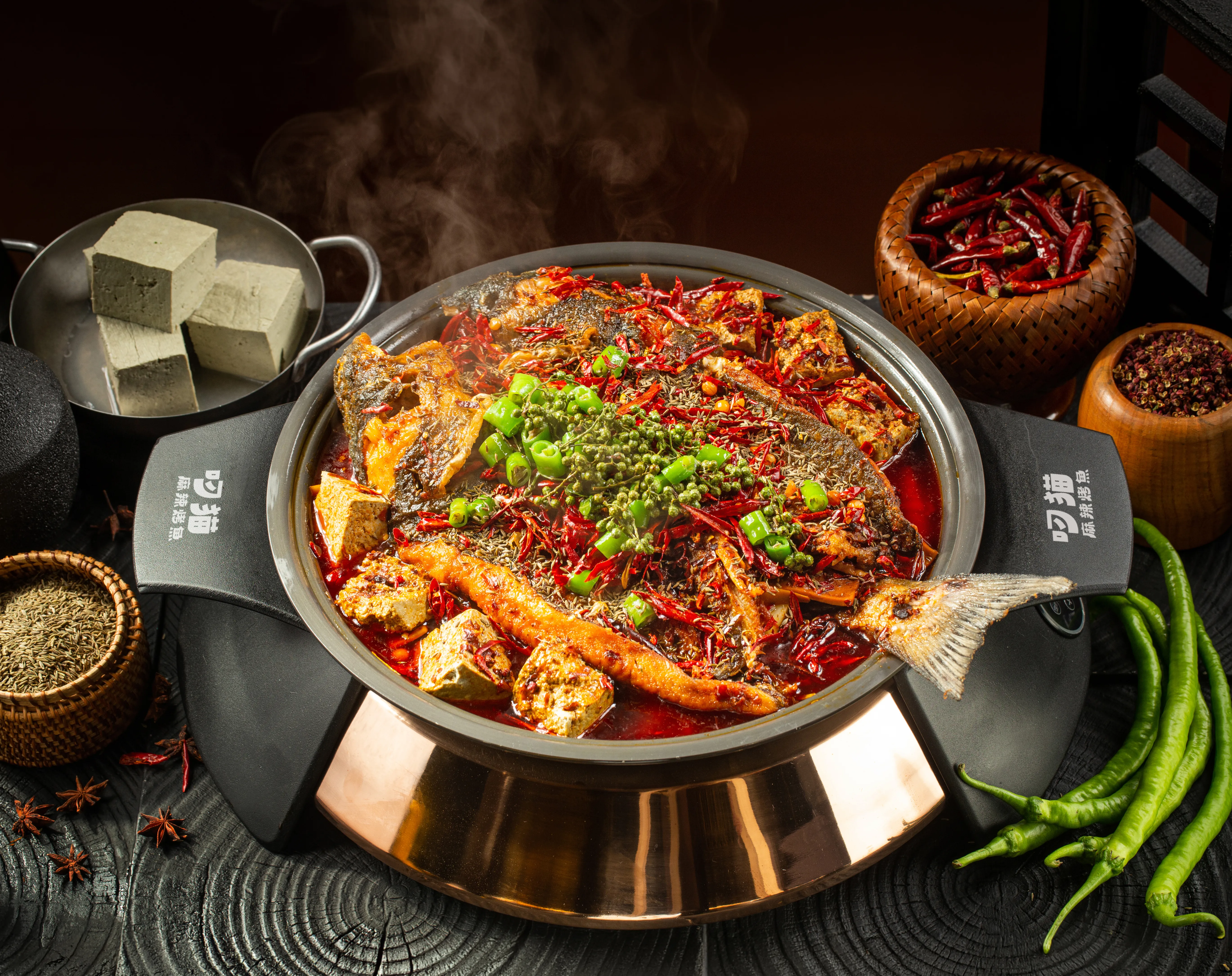 信義區新美食來了！「叼貓麻辣烤魚」9／18開幕烤魚5折吃　打卡再送解辣神器