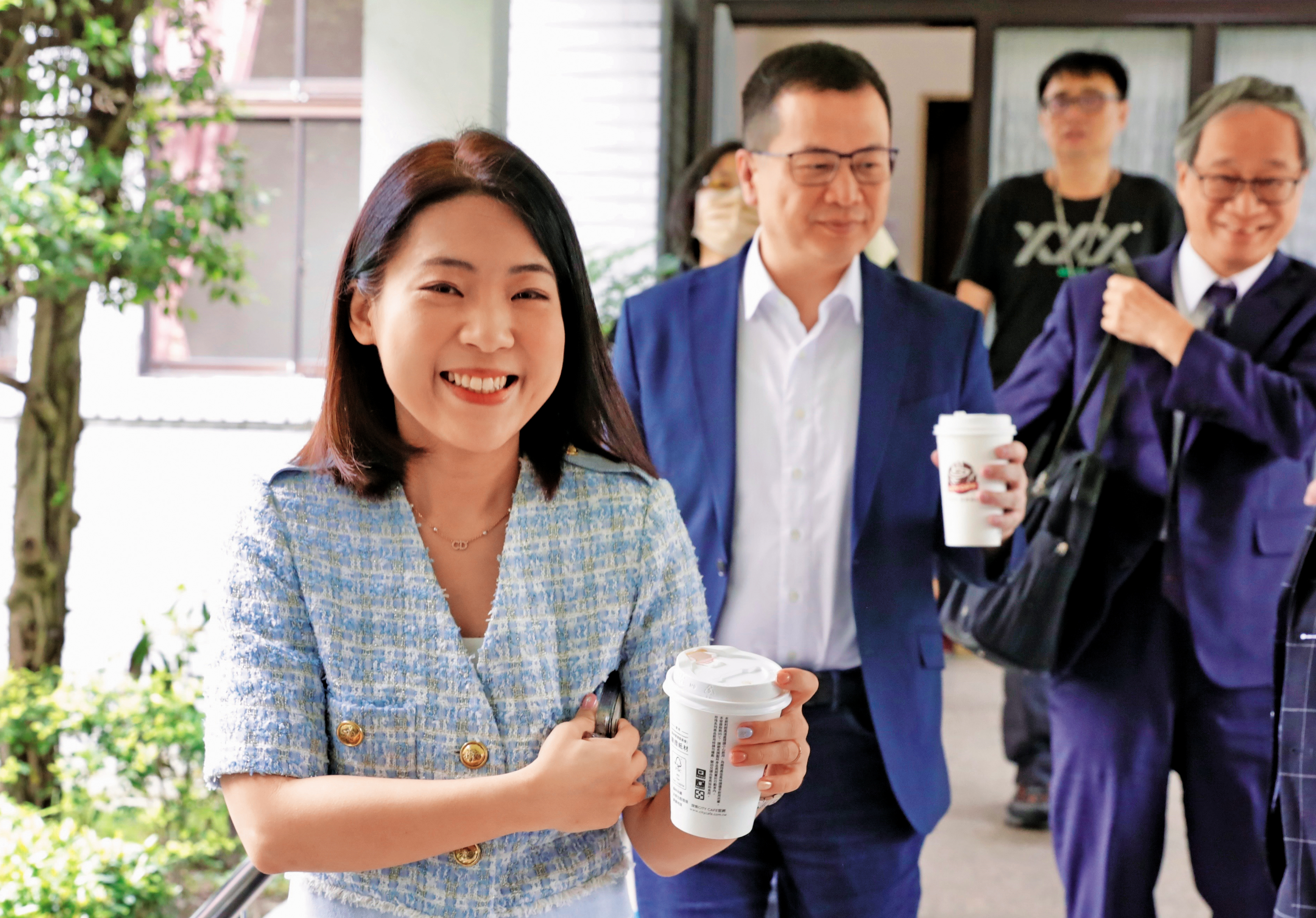 國民黨立委徐巧芯繼捲大姑劉向婕洗錢案後,遭爆涉潛艦聲紋等不法。