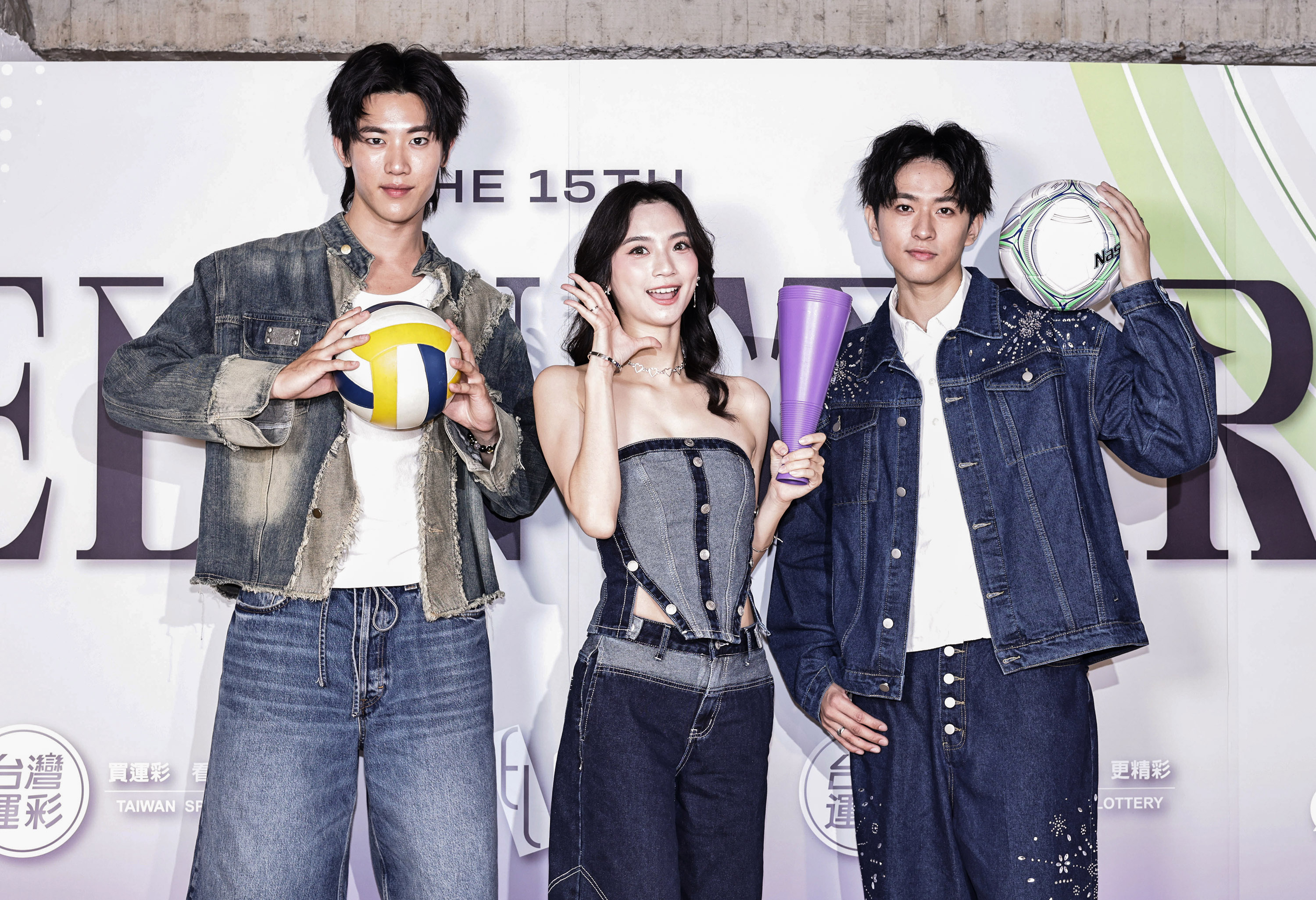 韓晨(左起)、袁子筑、徐瑋澤重返璀璨之星夢想起點。伊林娛樂提供