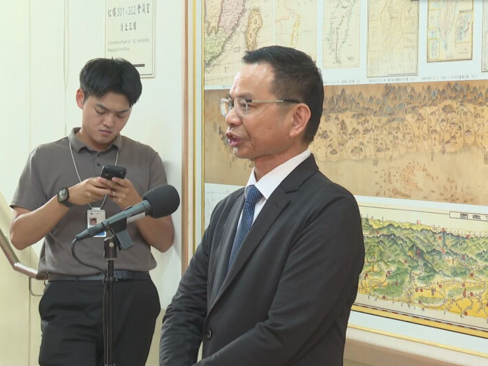 陳清龍對傅崐萁缺席以示「軟性抗議」的做法表示尊重。