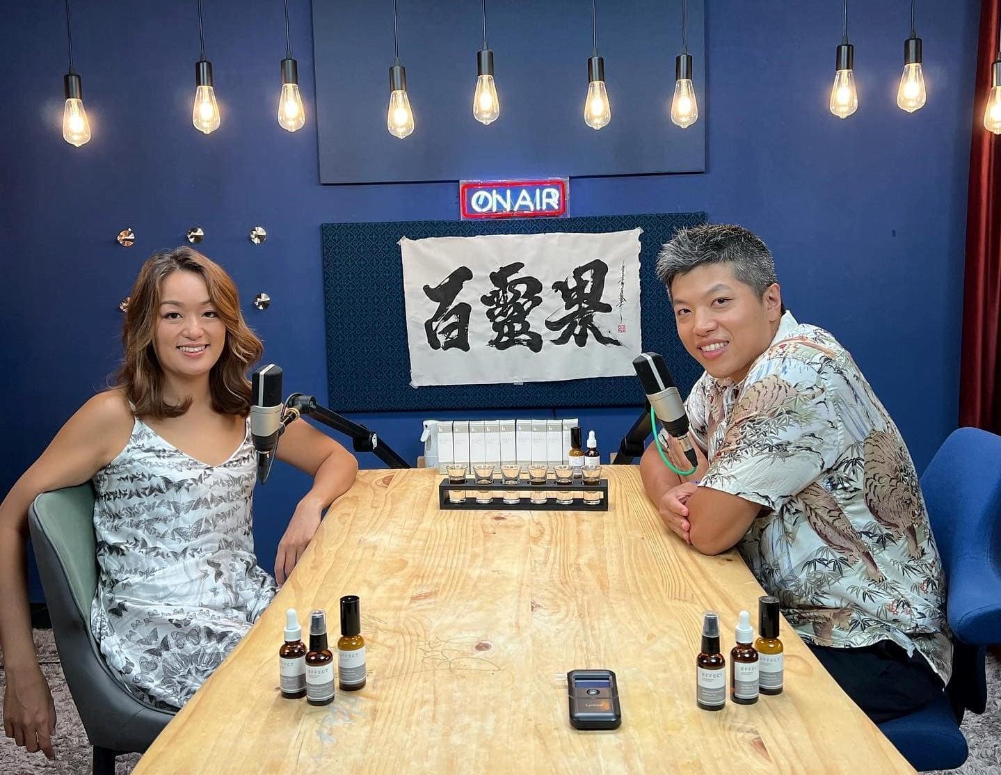 百靈果主持知名Podcast節目「百靈果News」身受歡迎,但也累積不少爭議。(翻攝自百靈果News臉書)