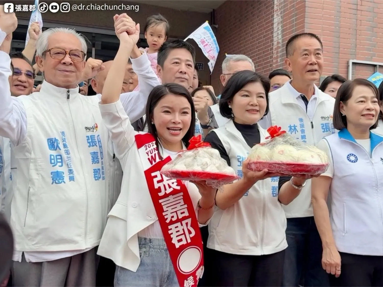 張麗善陪登記　張嘉郡接棒選雲林縣長喊拚到最後