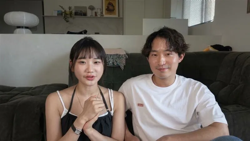 愛莉莎莎與男友交往1週年　男方首同框：因收入問題不敢追