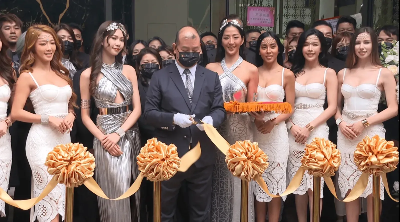 聖石181億吸金案再爆案外案！藍綠立委遭點名特見　老董獄中遙控集團
