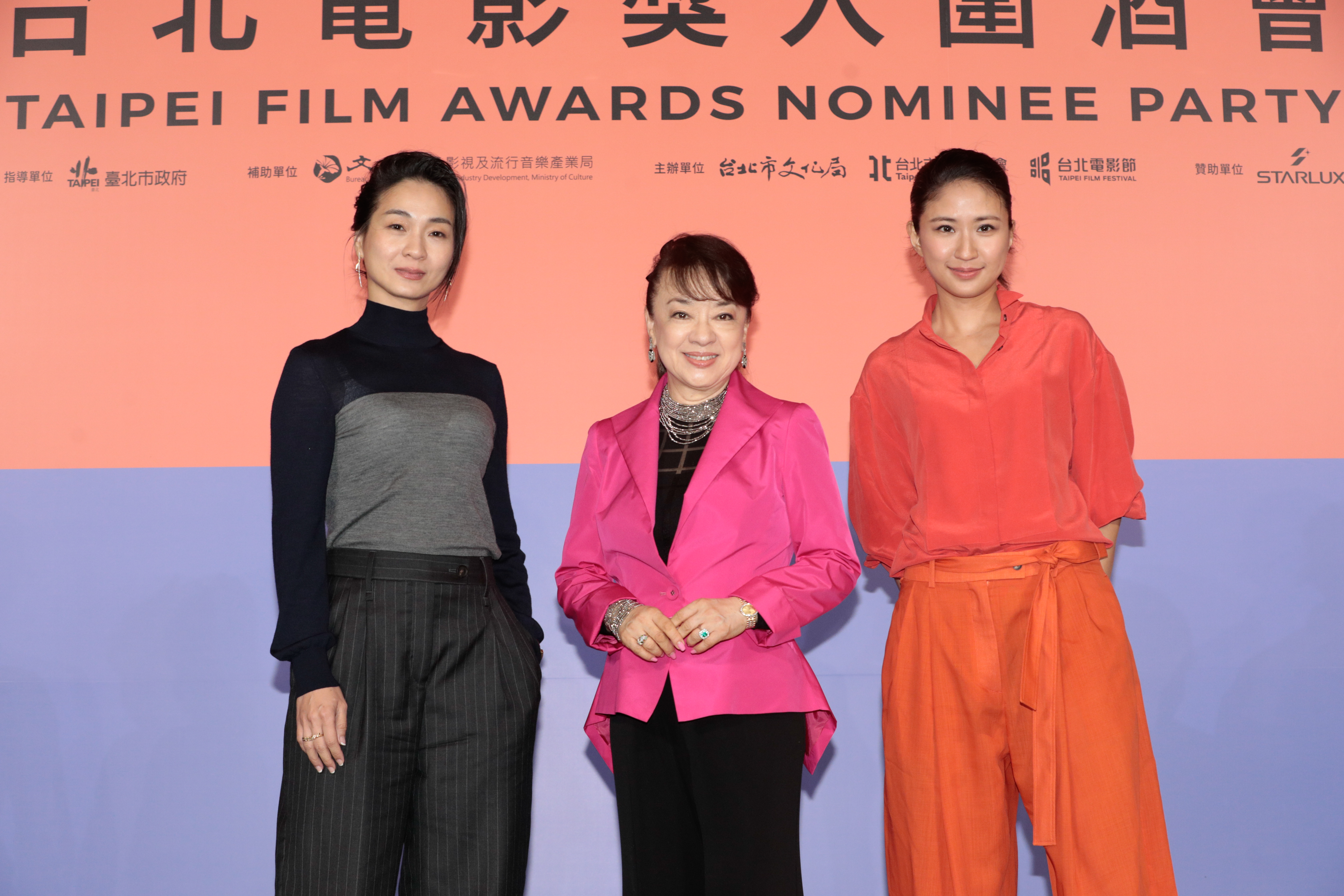 出席第28屆台北電影節入圍酒會,角逐最佳女配角的3位演員,陳雪甄(左起)、翁倩玉、9m88。