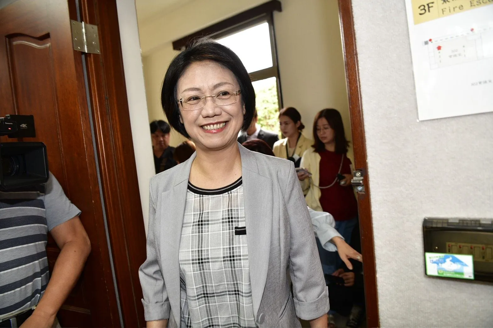 卸任司法委員會召委「如釋重負」　翁曉玲：我罵民進黨不需向任何人請示