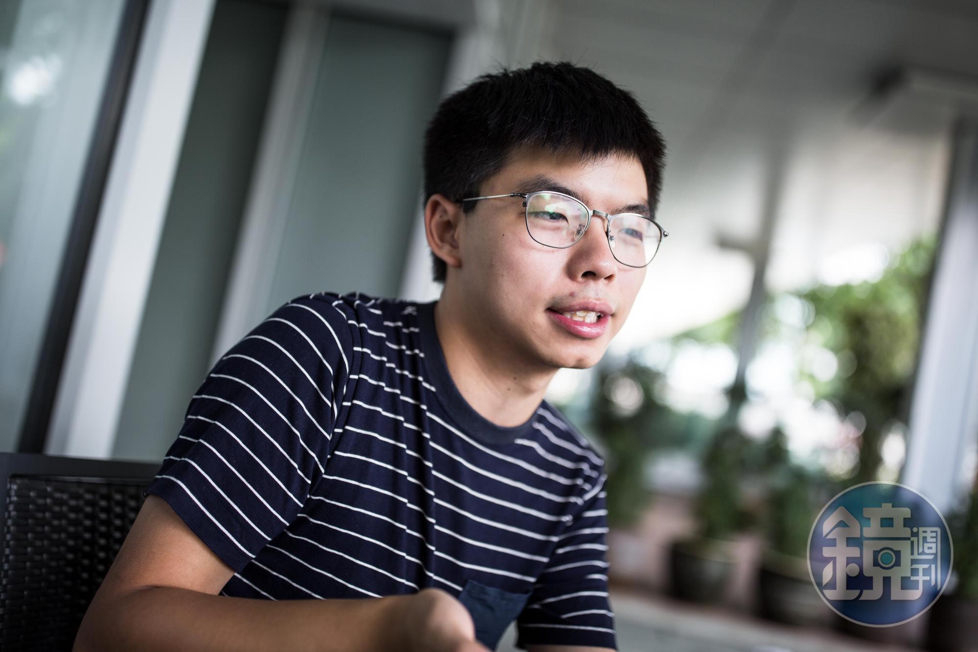 黃之鋒在獄中服刑期間,去年6月遭香港政府依涉嫌違反《香港國安法》中的「串謀勾結境外勢力」起訴,最重恐面臨終身監禁。(本刊資料照)