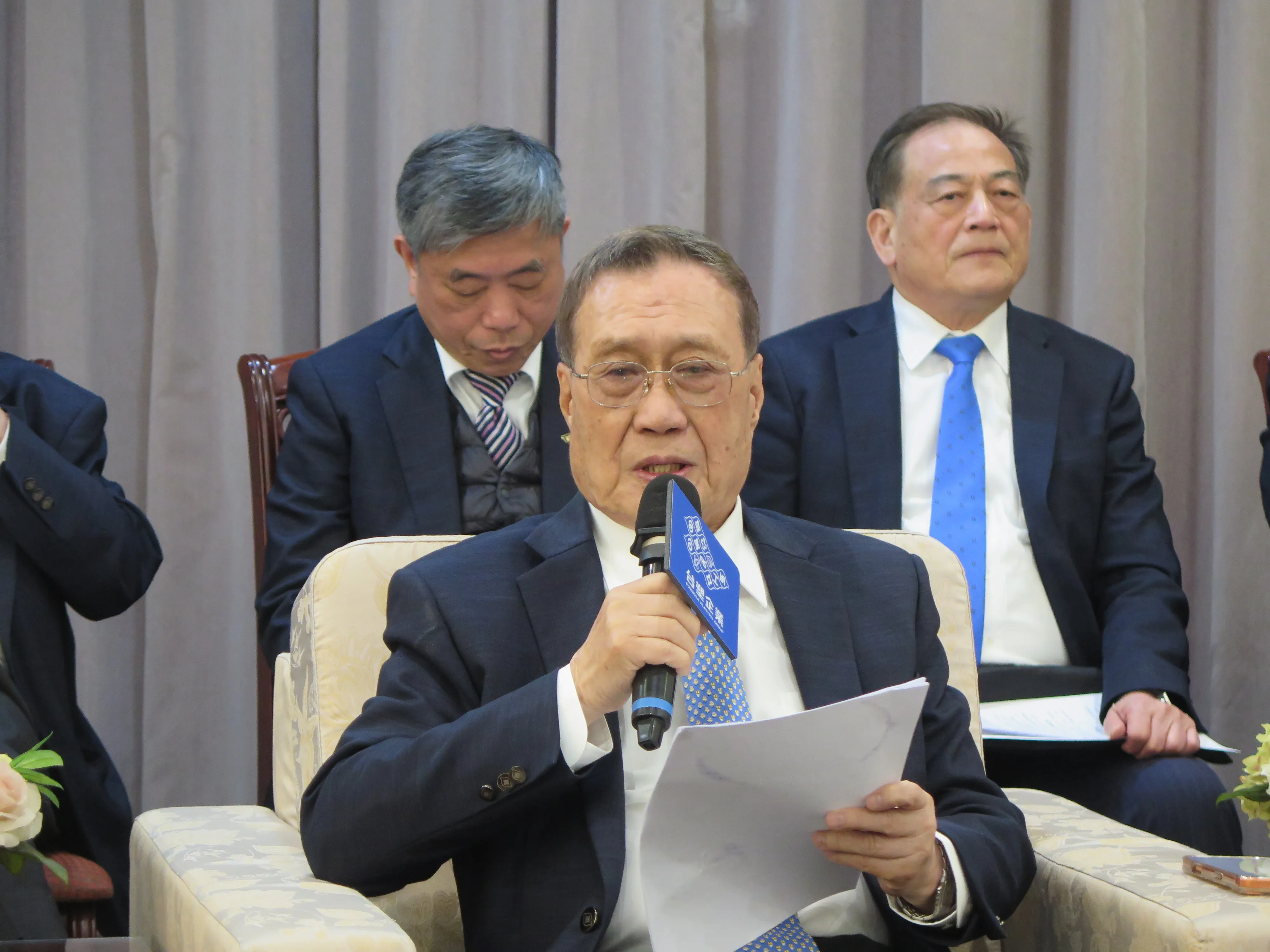 石化寒冬同業陸續退場  台塑集團大拓科技版圖加薪再招人