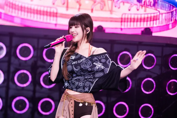 趙露思演唱會出事！昂貴演出服離奇失蹤　主辦方認「有疏失」粉絲怒轟：有內鬼不查？
