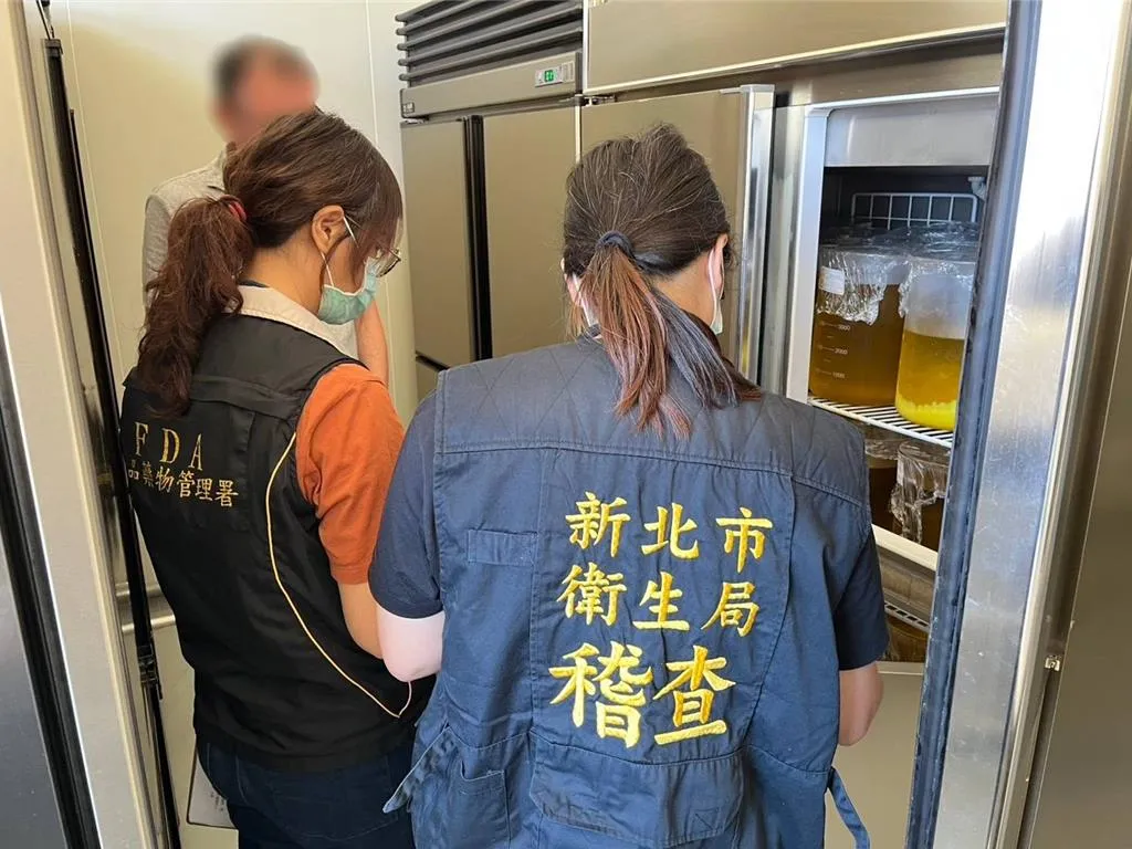 喝進肚恐有疑慮！「冬化技研苦茶油」苯駢芘超標　新北衛生局勒令停賣