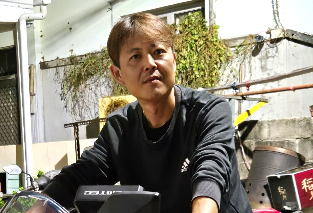 因盜採154顆馬糞海膽遭逮,項光照宣布退出民進黨。(翻攝自項光照臉書)