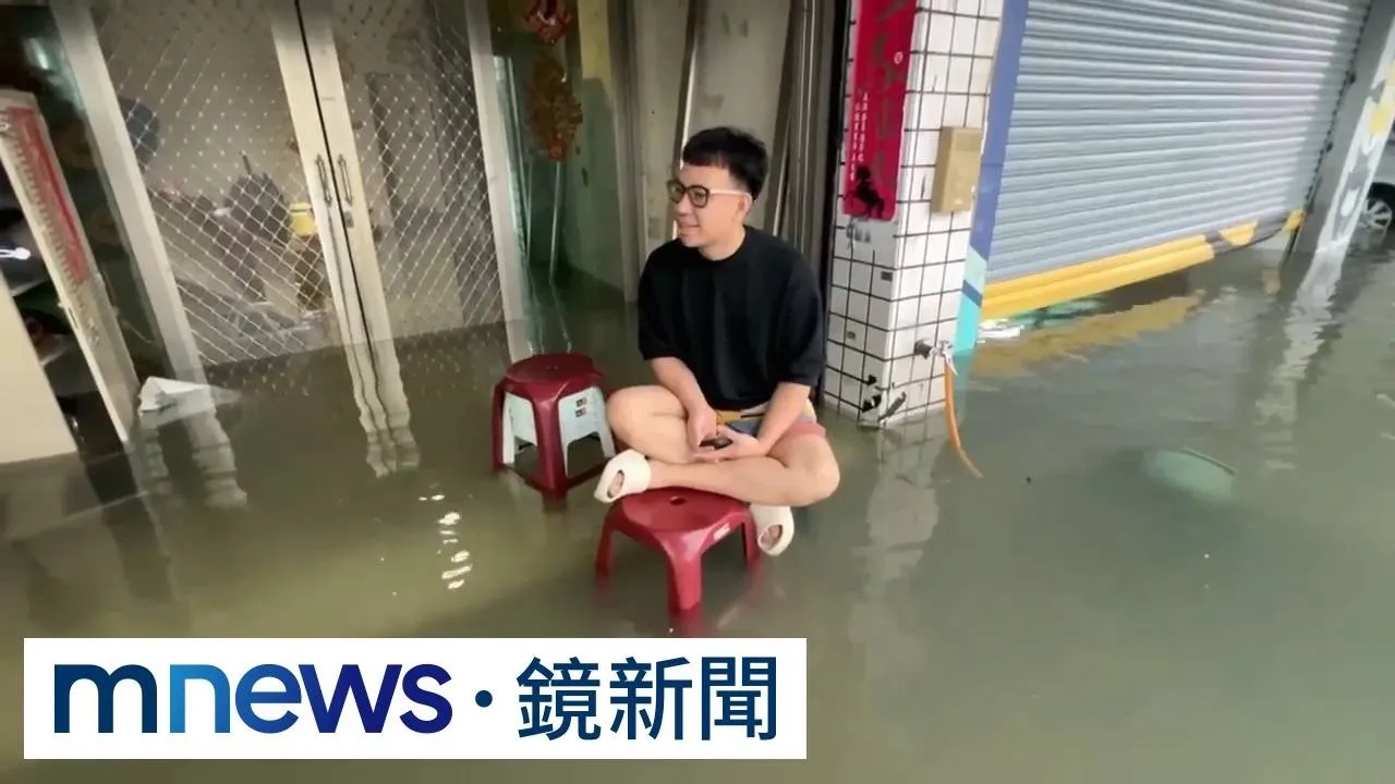 坐家門等水退！　台南椅子哥苦笑「快沒地方坐」