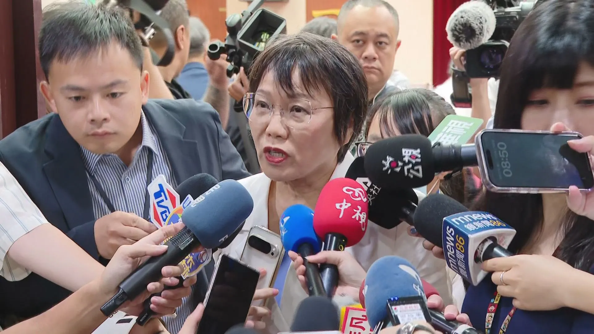 徐春鶯涉共諜案遭判7年　劉世芳證實「註銷台灣身分」簽辦中